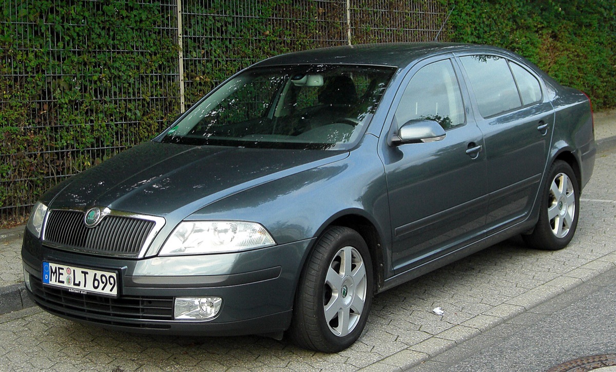 Skoda Octavia A5 — просторе авто до 10000 доларів на автоматі